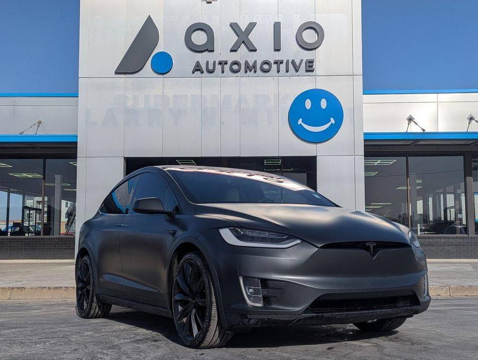 TESLA MODEL X 2020 5YJXCDE2XLF236023 image